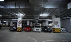 Kinh nghiệm gửi xe dài ngày tại Nội Bài: Chọn bãi có mái che & an toàn